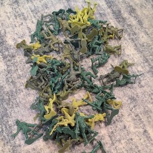 Small Army Toys